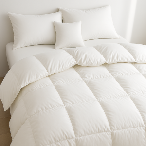 MEDIUM WEIGHT DOWN COMFORTER